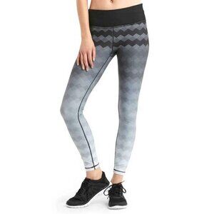 Gap Fit Womens Small Ombre‎ ZigZag Workout Active Leggings